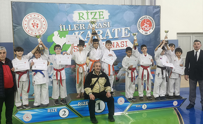 Oflu Karateciler Rize’de önemli başarı elde etti